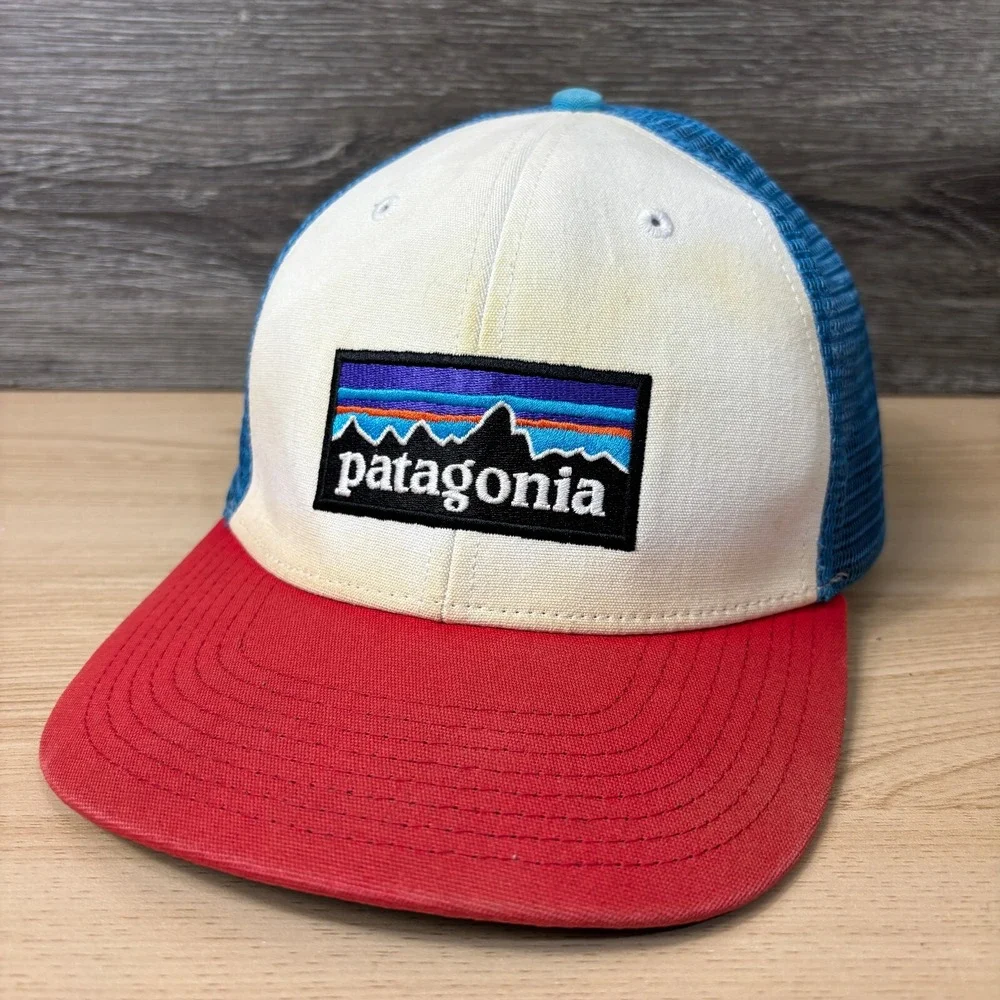 Patagonia Hat Cap Snap Back White Blue Red‎ Trucker Outdoors Hiking Mens